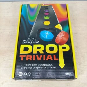 (italian) Drop Trivia, jeu de groupe électronique avec voix et sons, Des 13 ans, 2 joueurs ou +, 15 min, inspiré de Trivial Pursuit, Has