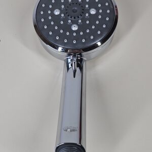 GROHE Vitalio Comfort 100 - Hand Shower - 4 Spray Options - Anti-Limescale System - 9.5 l/min Flow Limiter - Universal Mounting System - Water Saving - Chrome - 26094000