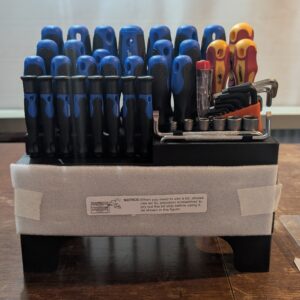 SORAKO 118Pcs Screwdriver Set Magnetic, Including Ratchet Screwdriver, Bits, Precision Screwdrivers, Insulated Screwdrivers, Voltage Tester, Magnetizer, Suitable for Home, Office, Farm Maintece