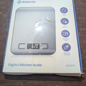 Etekcity Digital Kitchen Scales, Professional Food Weighing Scales with Premium Stainless Steel, Backlit LCD Display, Incredible Precision up to 1 g (5 kg Maximum Weight), Silver