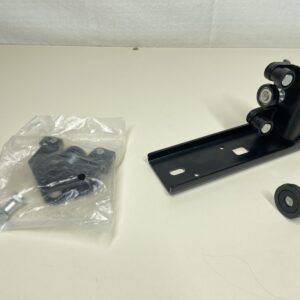 HouYeen Left Passenger Side Middle Top Sliding Roller Door Guide Hinge Bottom for Primastar Vivaro A X83 Trafic Mk2 7700312372