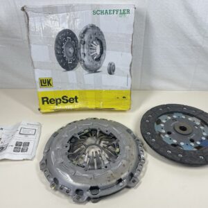 LUK 2 Piece Clutch Kit 624374809 2 Ltr 01/11-01/00 for Citroen Ds5