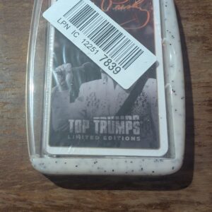 Top Trumps Elvis Presley Limited Edition Card Game, play with the King of Rock and Roll’s 30 greatest songs including Teddy Bear, Don’t be Cruel and Suspicious Minds, for aged 6 plus