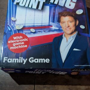IDEAL | Tipping Point game: with electronic Tipping Point Machine and all new questions | Family TV Show Board Game | For 3+ Players or teams | Ages 10+