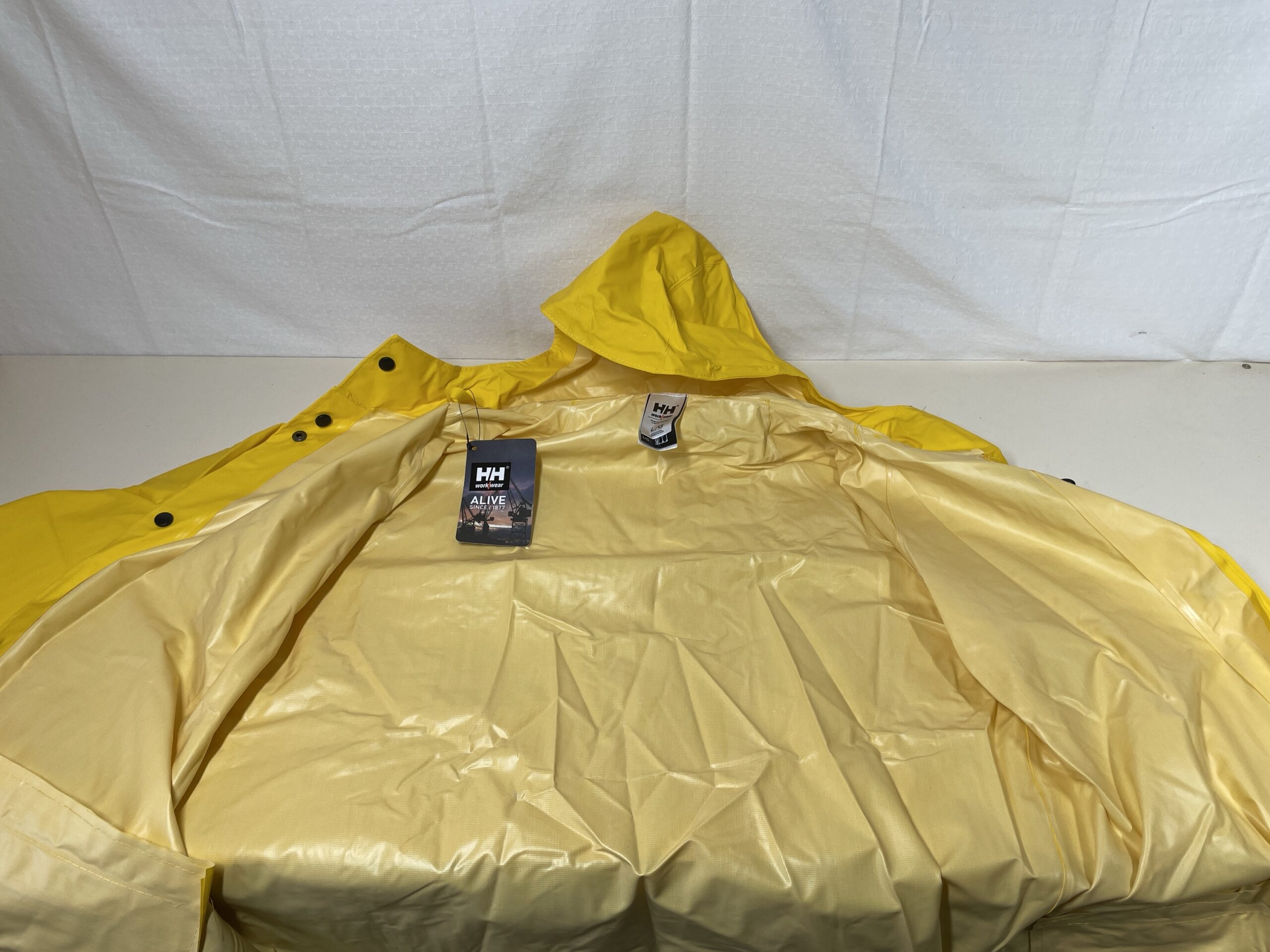 802c35a2-429e-4bc3-a6cf-6583644dc458-2593-0000009c93a019f8_file