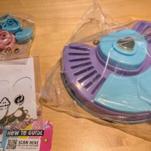 John Adams Lockitz Luxury Studio: Arts and Crafts Fashion Jewellery Maker, create cute bag charms and necklaces, includes secret Zoom Beads with 8 messages to find inside, for kids 6+