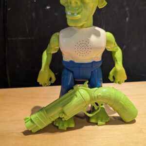 Bandai Zombie Blast Toy Gun Electronic Shooting Game | Comes With Gun Toy And Walking Zombie With Sound Effects | Target Shooting Games Make Great Girls And Boys Toys And Birthday Gifts Aged 3+