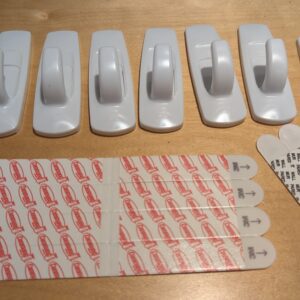 Command Large Utility Hook, Pack of 7 Hooks and 12 Adhesive Strips, White - Damage Free Hanging - Holds up to 2.2kg