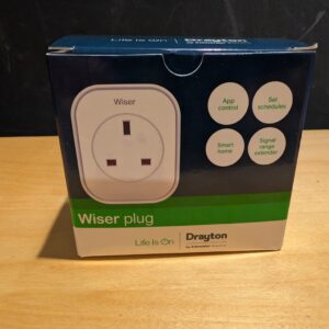 Drayton Wiser Smart Plug & Smart Heating System Range Extender - Works with Amazon Alexa, Google Home, IFTTT