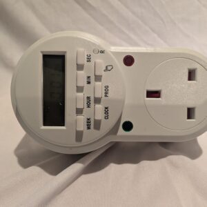 Electronic digital mains Timer Socket Plug-in with LCD Display 12/24 Hour 7 Days