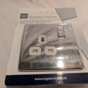 BG Electrical FPC21W-01 Screwless Flat Plate Single Switched Power Socket, Polished Chrome with White Inserts, 13 Amp, 8.6 cm*3.0 cm*8.6 cm