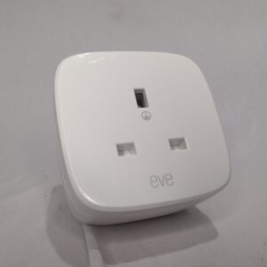 Eve Energy (Matter) UK-Smart Plug, Control and Automate Lights/Appliances, Secure and Private, Easy Setup, Future-Proof with Matter and Thread, Works with Apple HomeKit, Alexa, Google Home,SmartThings