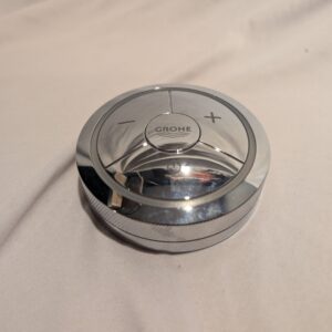 GROHE 36309000 F-Digital Wireless Remote Controller for Bath or Shower - Chrome