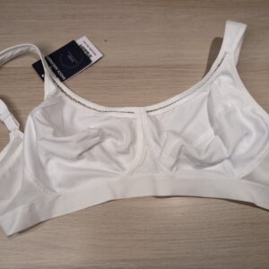 Women's Classic Sports Bra with Adjustable Straps – White 38D