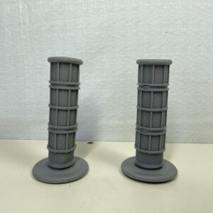 AOWINHIT 1 Pair of 22/25 Mm Universal Motorcycle Handlebar Grips Anti-skid Silicone, Pair for Safe Driving 7/8 Inches (Grey),Motorcycle Handlebars