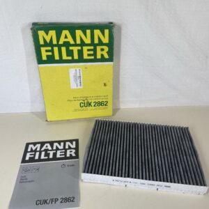 Original MANN-Filter Cabin Filter for Audi, Skoda - Pollen Filter with activated carbon CUK 2862
