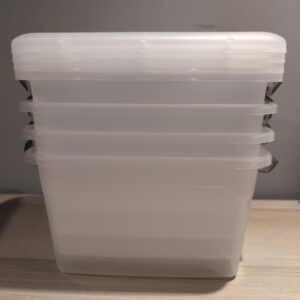 Clear Plastic Storage Boxes 8L with Lids & Handles 31.5x22.5x19.5cm Pack of 4
