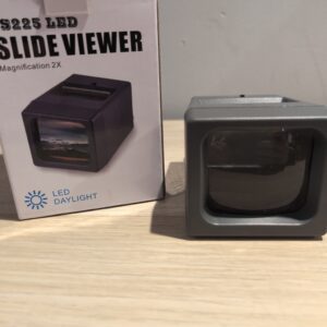 35mm Film Slide Viewer 2X LED Illuminated Projector Negatives & Slides Used