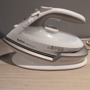 Cordless Steam Iron Tefal Freemove Air FV6520G0 2400W Blue | No Box
