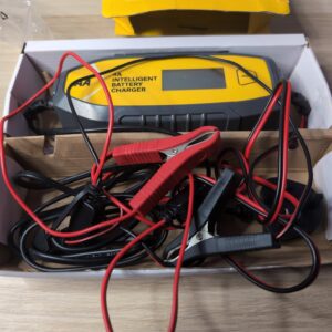 AA AA0725 4A Car Battery Charger LCD 8 Stage - Spares Repairs Not Working