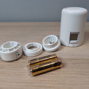 Hive Smart Heating Thermostatic Radiator Valve TRV White Bluetooth WiFi