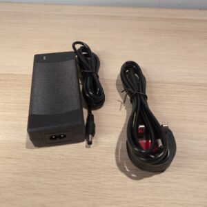 Facmogu 12V 5A Power Supply, 3m/9.84Ft Total Length AC 100-240V to DC 12V 60W UK Desktop Power Adapter, 12 Volts 5000mA Switching Power Converter Adaptor Transformer, 5.5x 2.5mm & 2.1mm for LED Strips