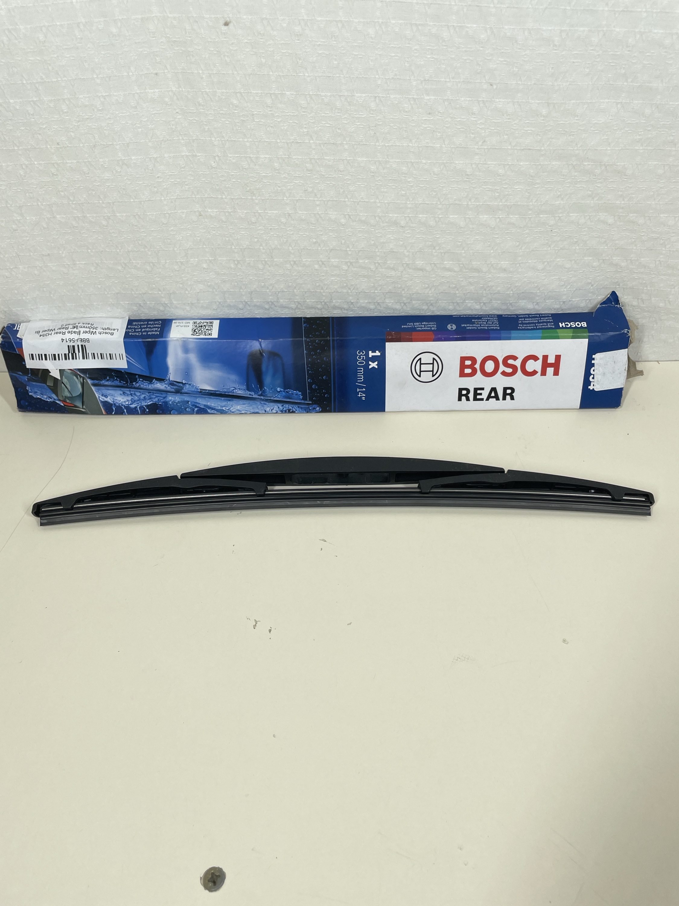 Bosch Wiper Blade Rear H354, Length: 350mm Rear Wiper Blade