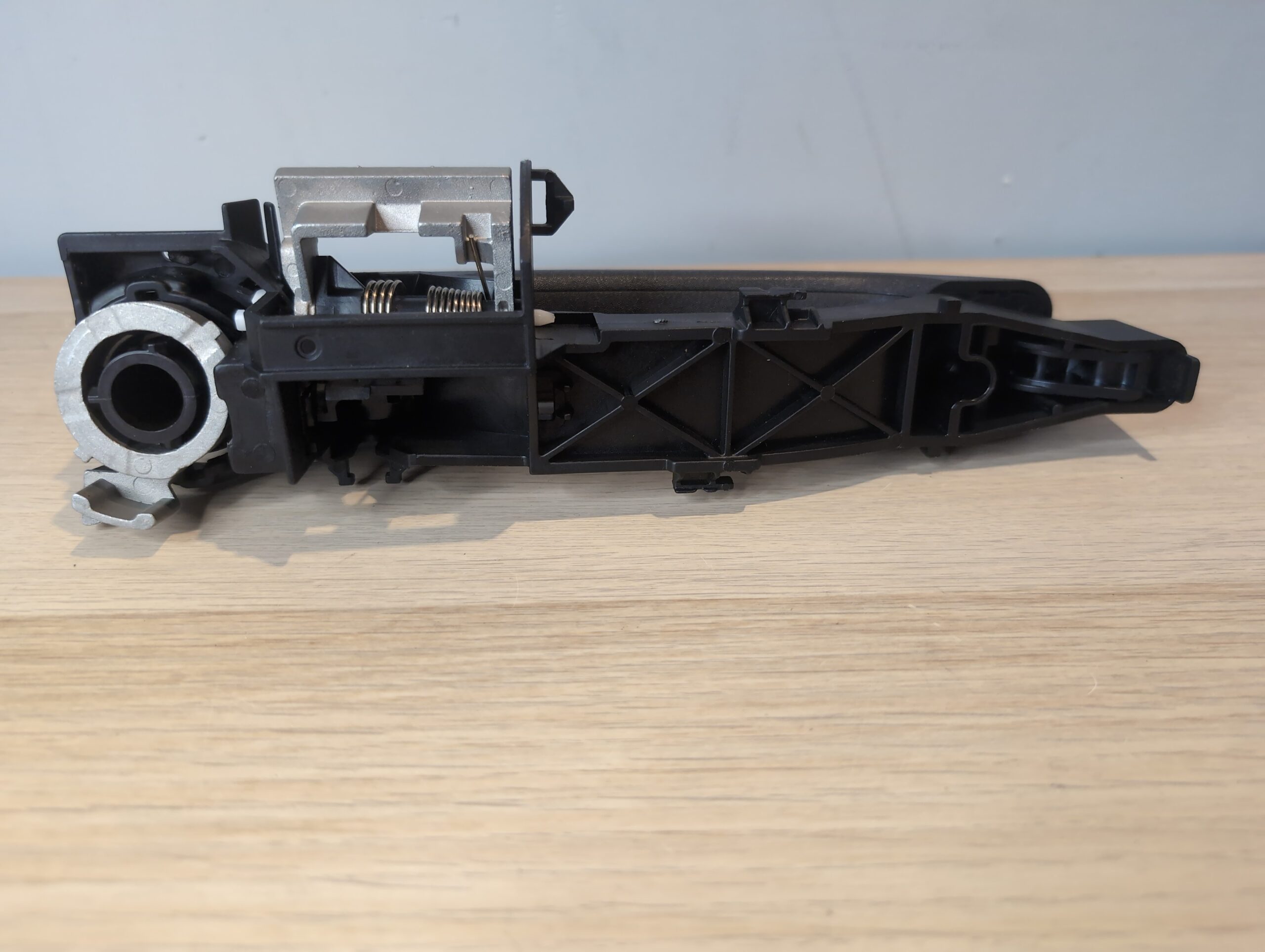 Pulchra Left Sliding Door Handle Renault Master MK3 Vauxhall Movano Black - Image 3