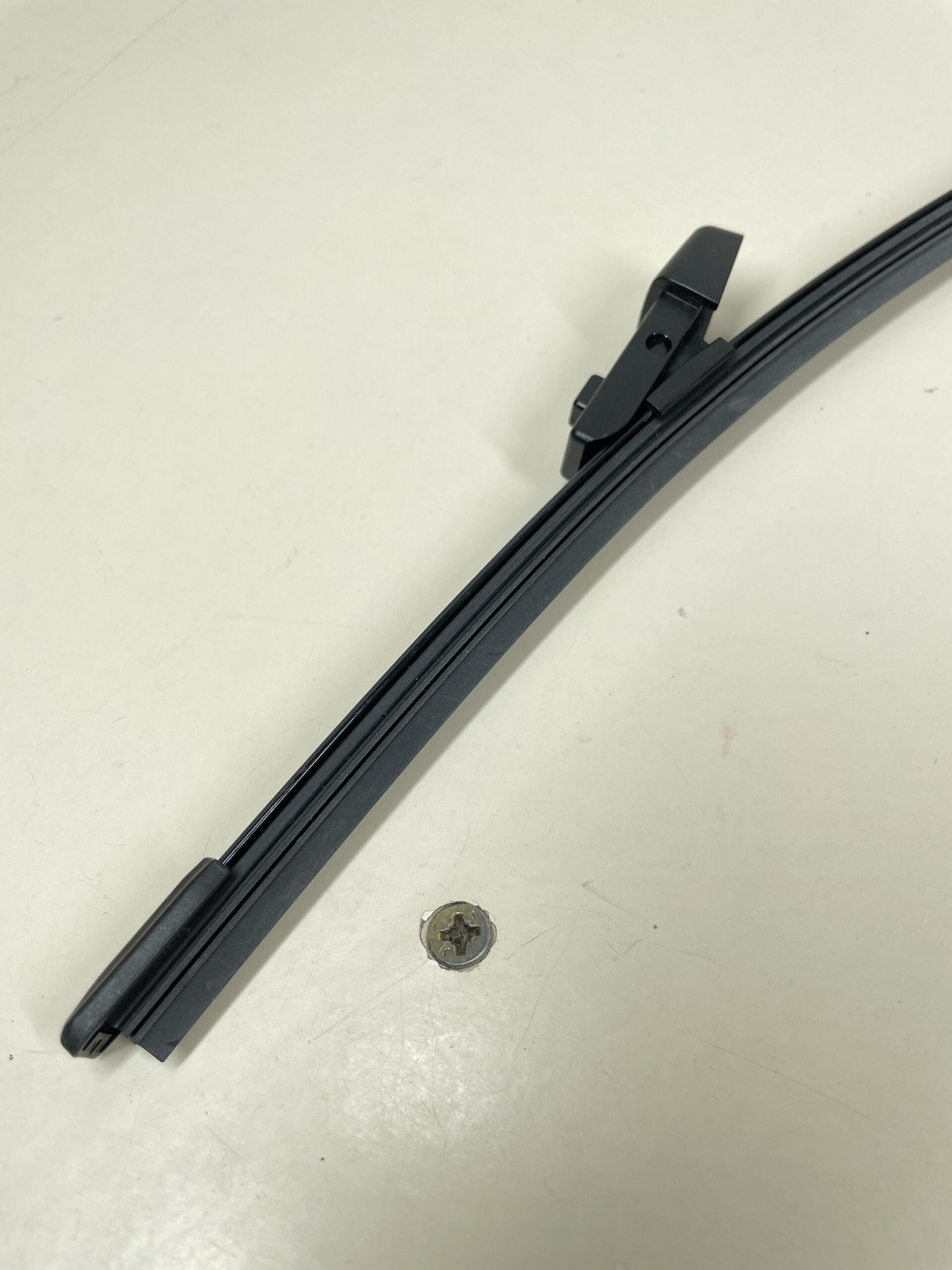 Bosch Aerotwin Rear Windscreen Wiper A251H 250mm - Rear Wiper - Image 4