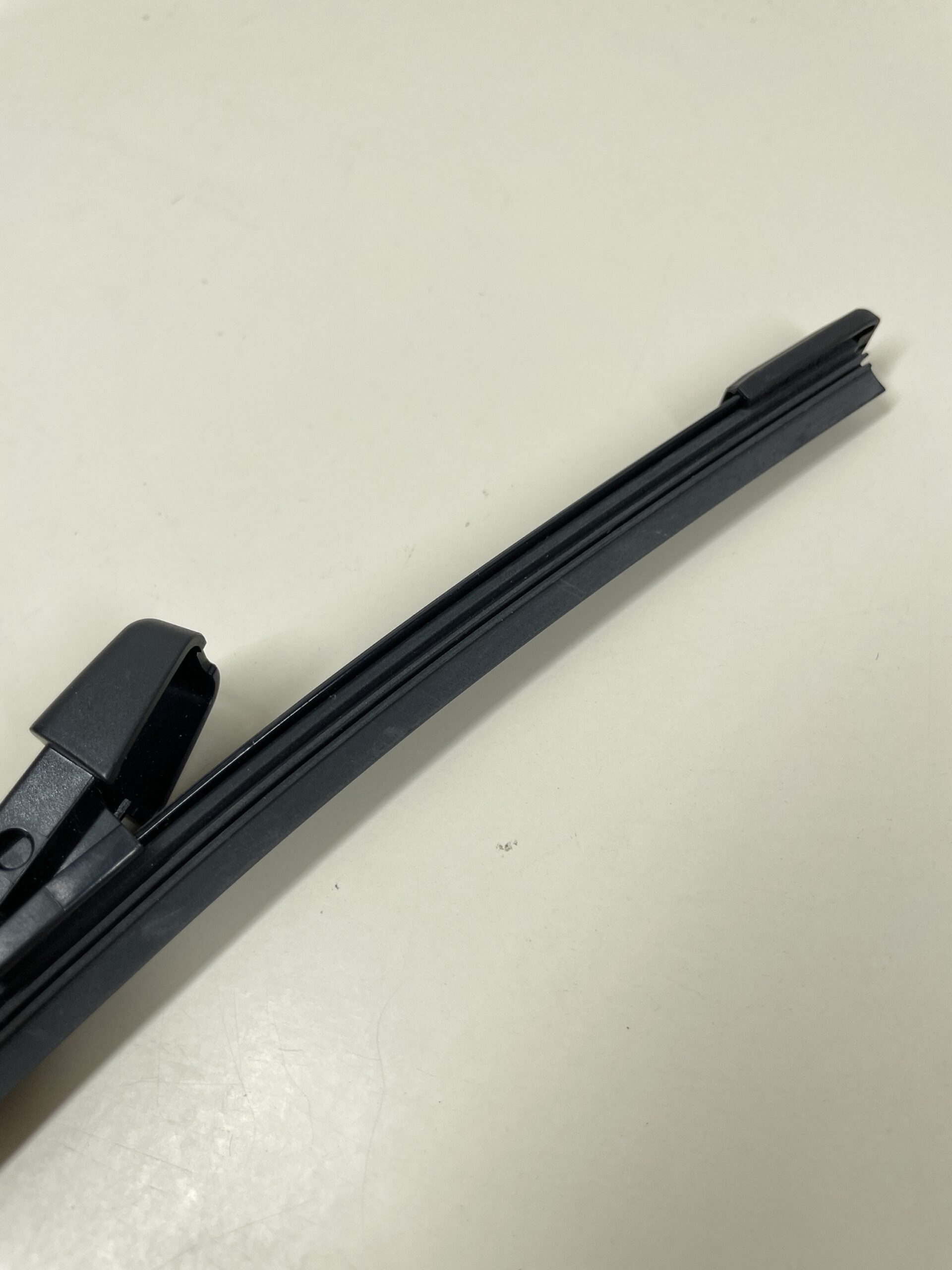Bosch Aerotwin Rear Windscreen Wiper A251H 250mm - Rear Wiper - Image 5