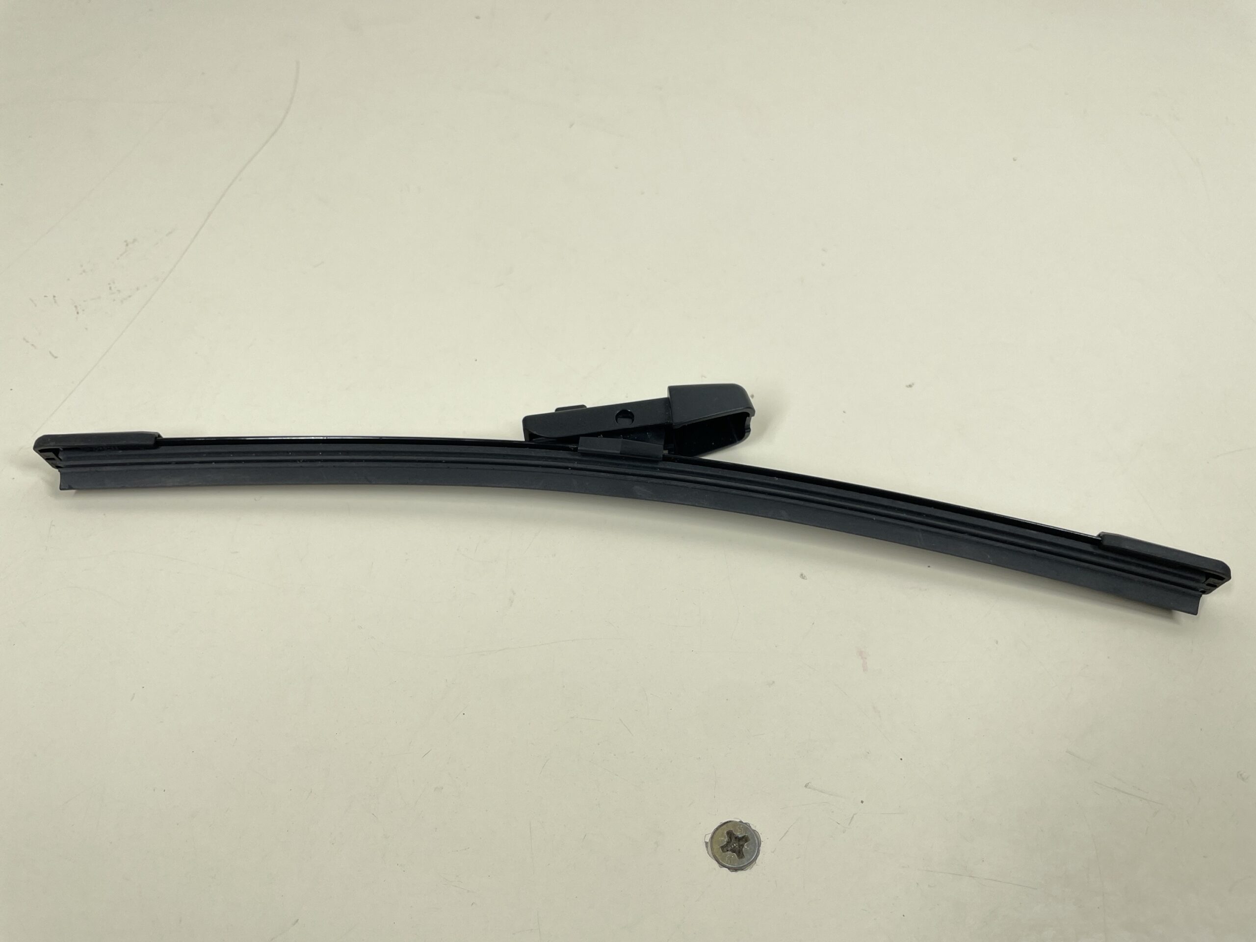 Bosch Aerotwin Rear Windscreen Wiper A251H 250mm - Rear Wiper - Image 2