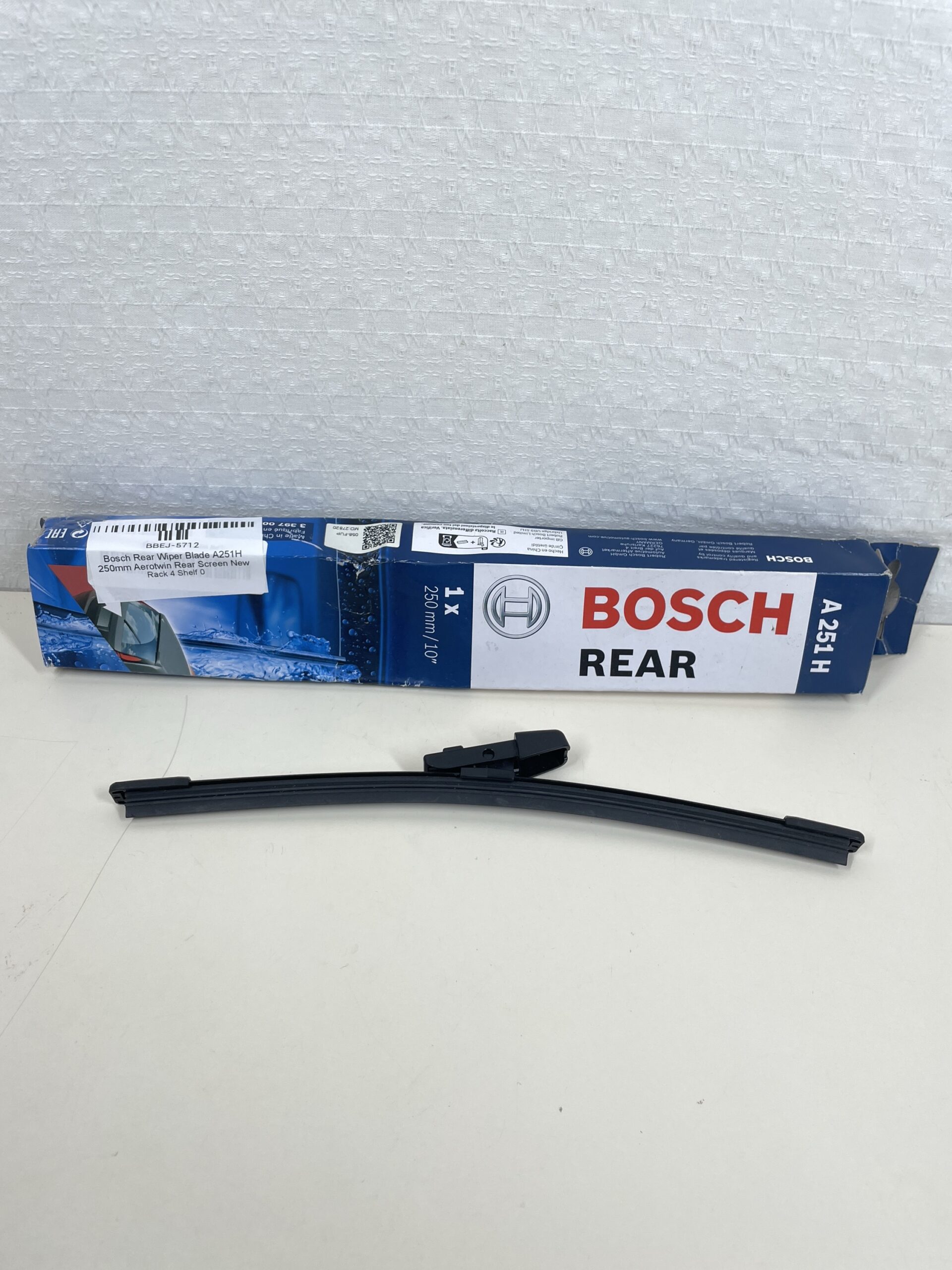 Bosch Aerotwin Rear Windscreen Wiper A251H 250mm - Rear Wiper