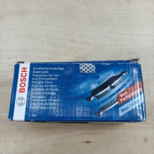 Bosch BP318 Brake Pads - Front Axle - ECE-R90 Certified - 1 Set of 4 Pads
